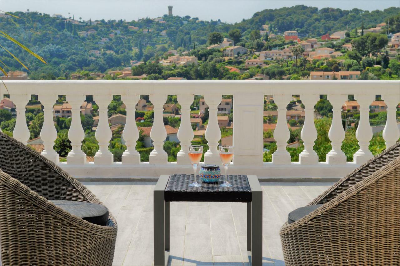 Villa La Terre Des Lauriers Vallauris Buitenkant foto